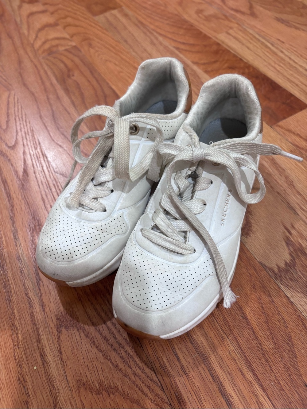 Skechers White Casual Lace-Up Sneakers 13